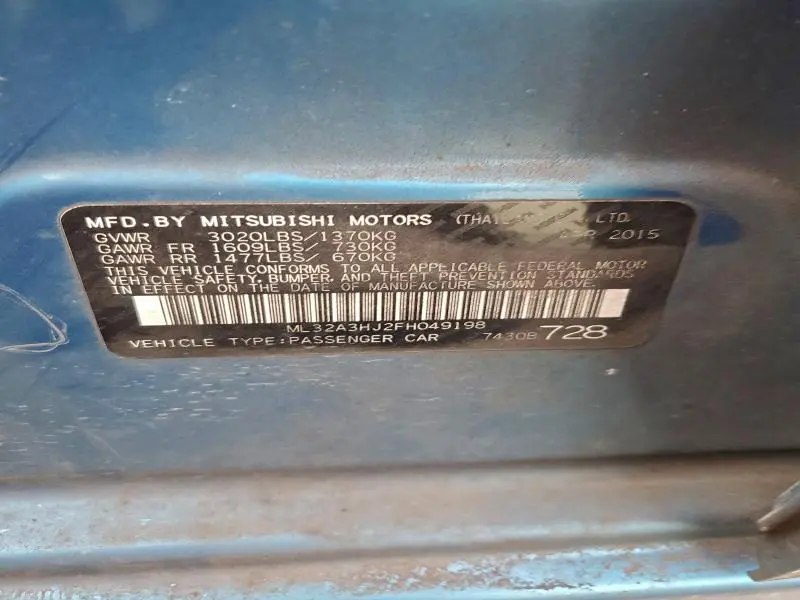 2015 MITSUBISHI MIRAGE DE  