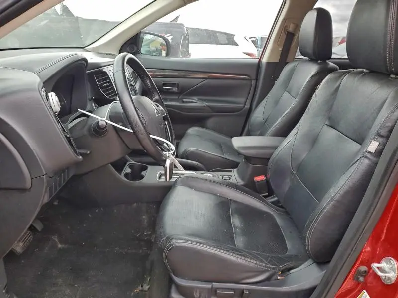 2016 MITSUBISHI OUTLANDER SE  