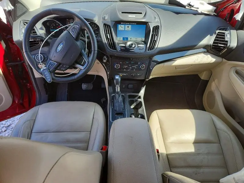 2017 FORD ESCAPE TITANIUM  