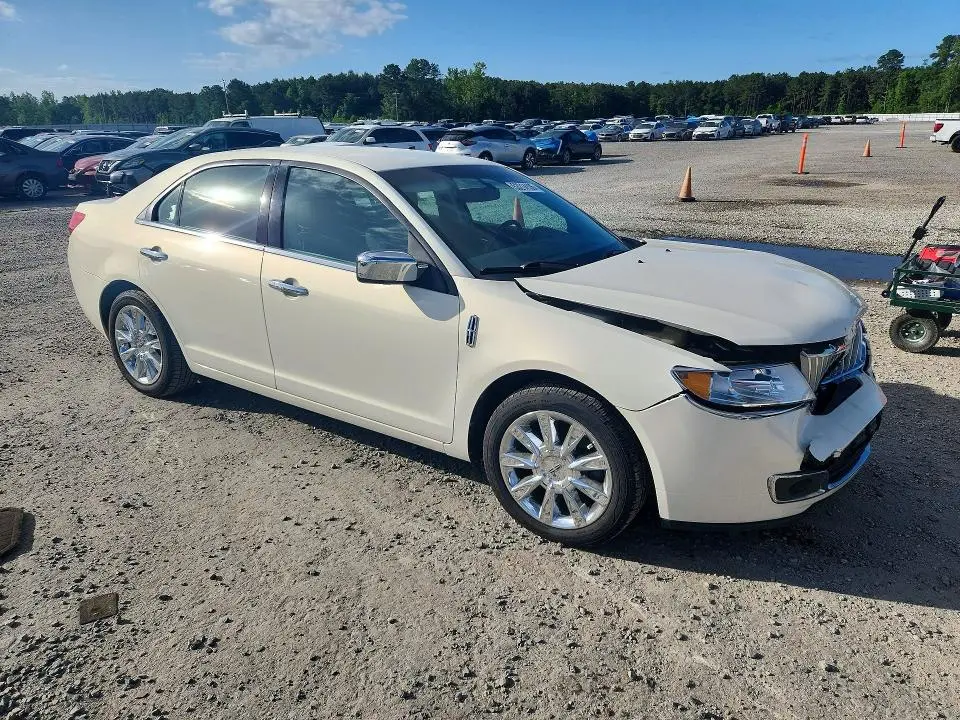 2012 LINCOLN MKZ   