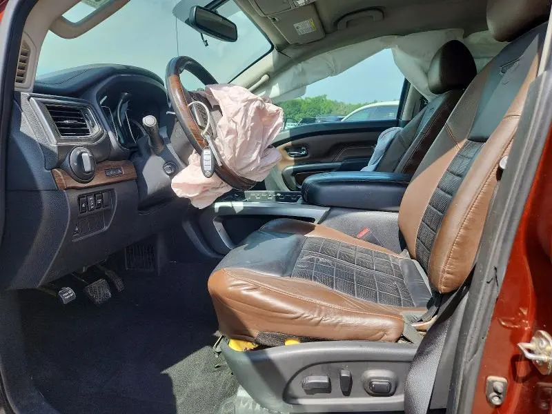 2017 NISSAN TITAN PLATINUM RESERVE  