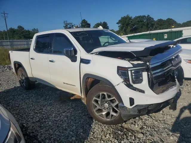 2022 GMC SIERRA K1500 SLT  