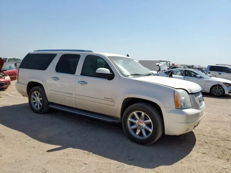 2010 GMC YUKON XL DENALI  