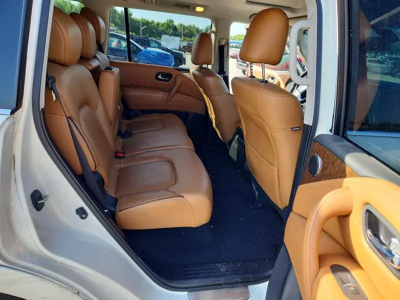 2016 INFINITI QX80 BASE  