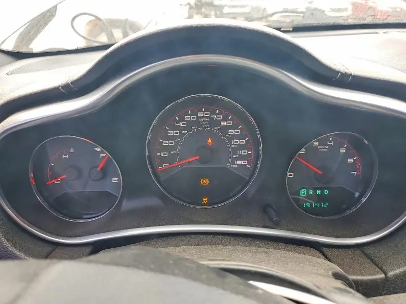 2013 DODGE AVENGER SE  