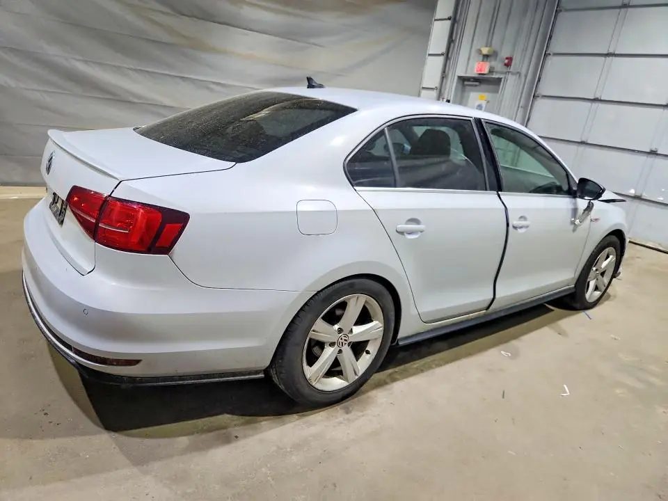 2017 VOLKSWAGEN JETTA GLI  