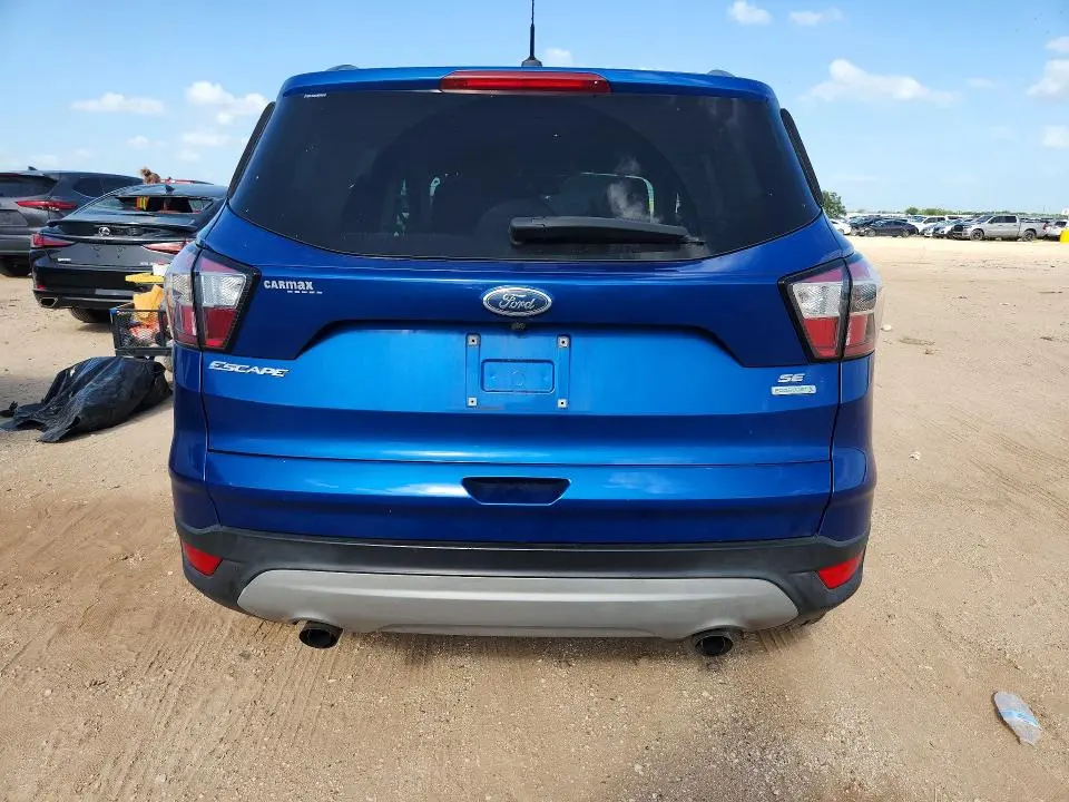 2018 FORD ESCAPE SE  