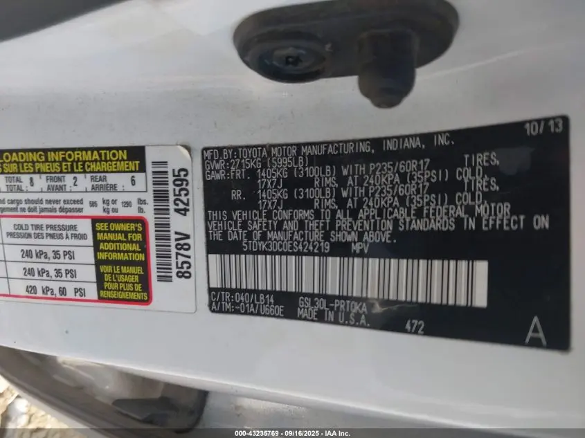 2014 TOYOTA SIENNA XLE V6 8 PASSENGER