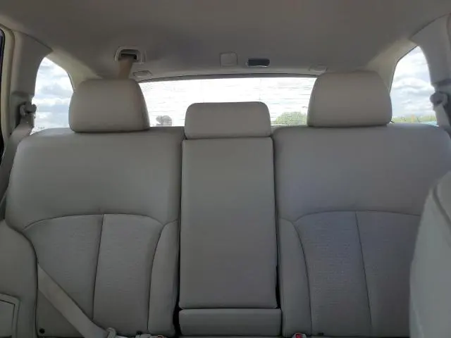2011 SUBARU OUTBACK 2.5I LIMITED  