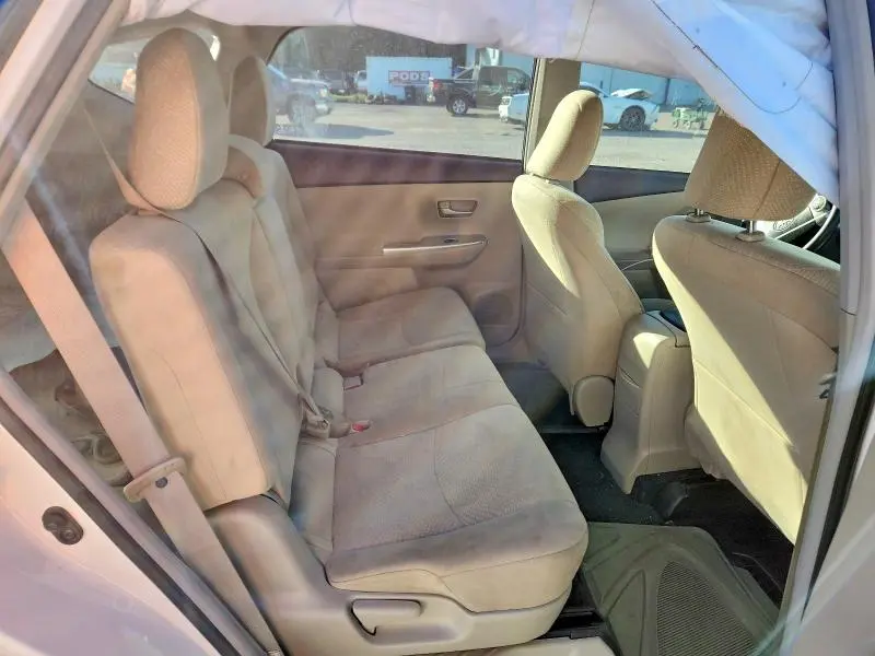 2013 TOYOTA PRIUS V TWO  