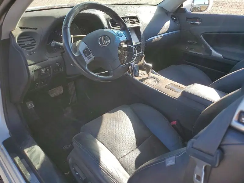 2015 LEXUS IS 350  