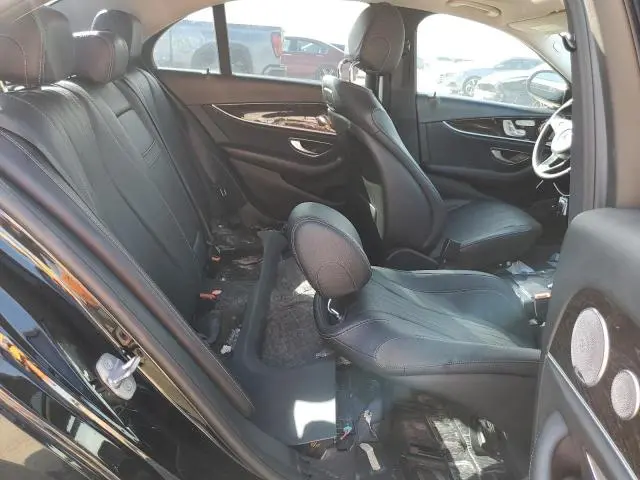 2018 MERCEDES-BENZ E 300  
