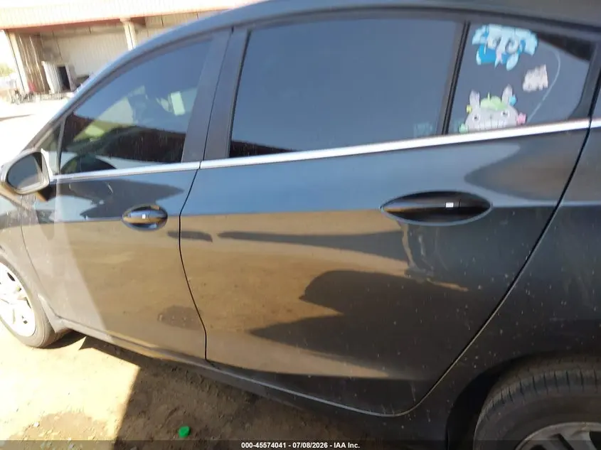 2018 CHEVROLET CRUZE LT AUTO