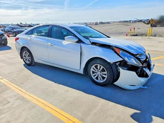 2012 HYUNDAI SONATA GLS  