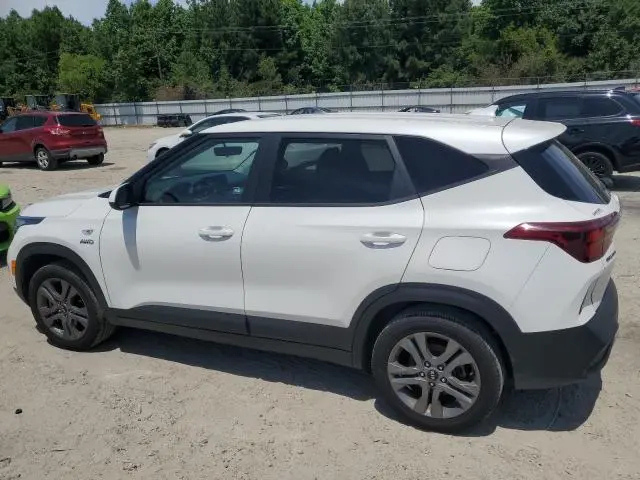 2021 KIA SELTOS LX  