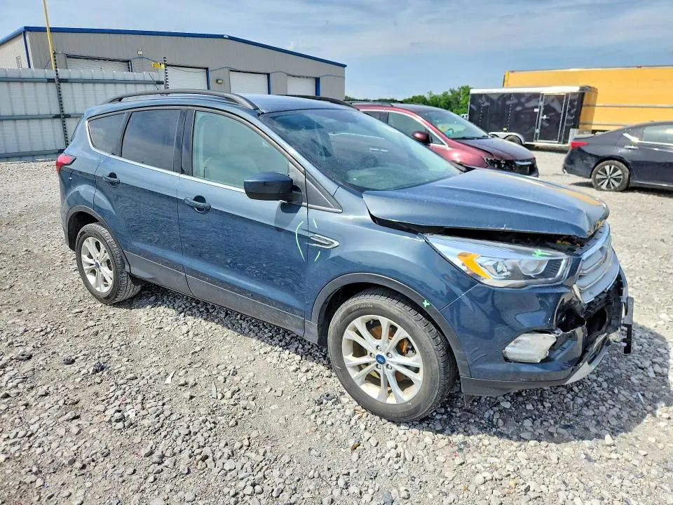 2019 FORD ESCAPE SEL  