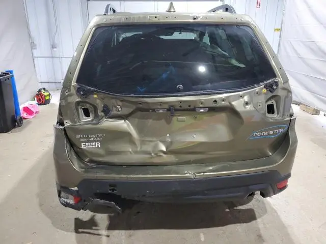 2022 SUBARU FORESTER PREMIUM  