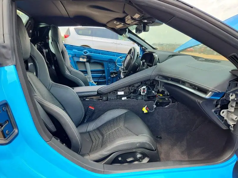 2023 CHEVROLET CORVETTE STINGRAY 2LT  
