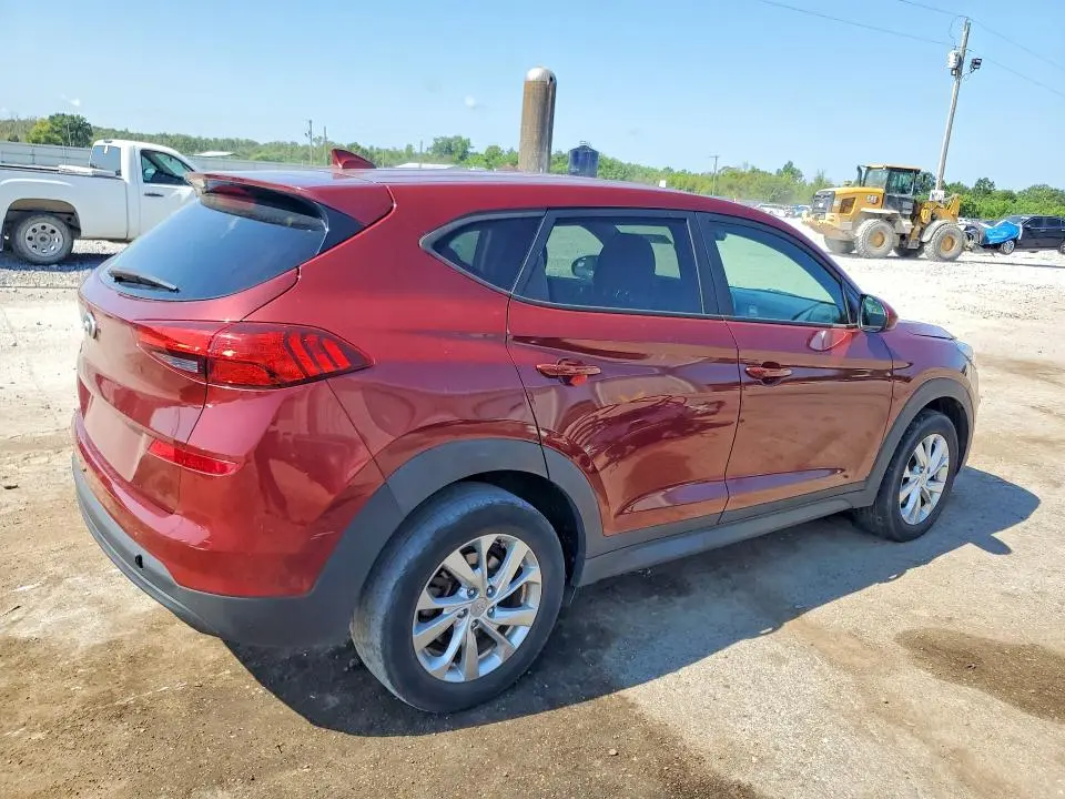 2020 HYUNDAI TUCSON SE  