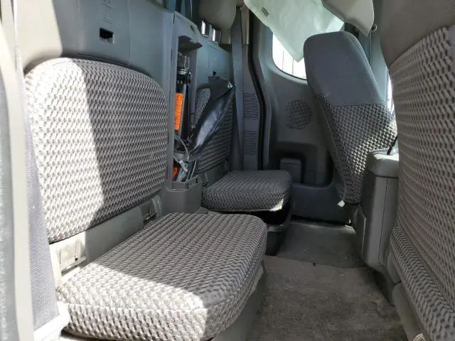 2015 NISSAN FRONTIER S  
