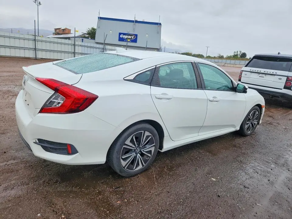 2017 HONDA CIVIC EX  