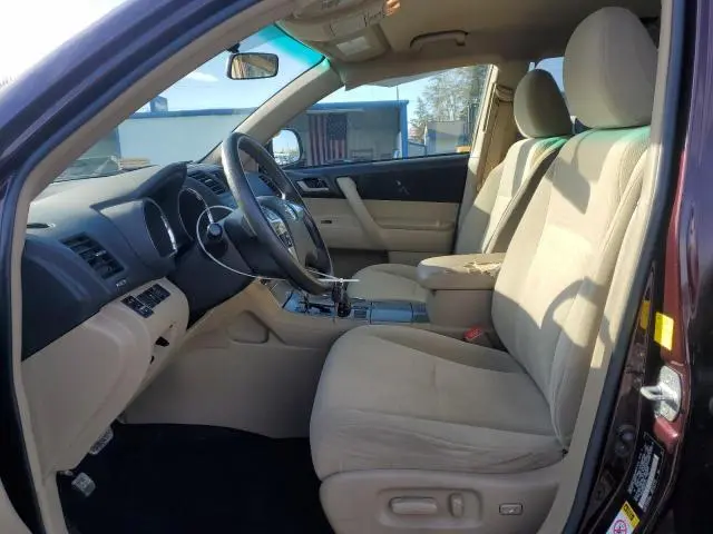 2011 TOYOTA HIGHLANDER BASE  