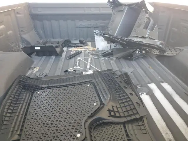 2022 GMC SIERRA K2500 AT4  