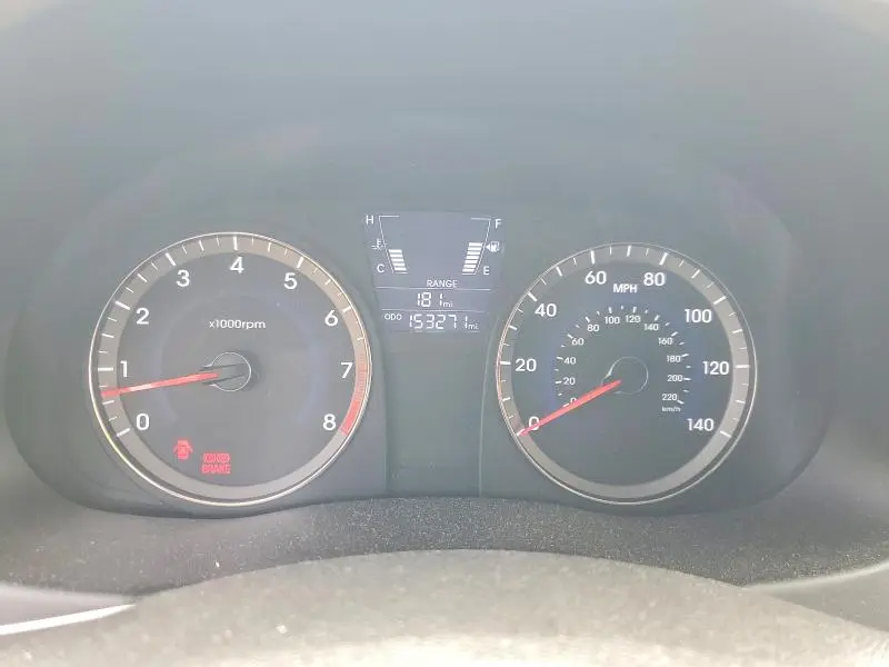 2013 HYUNDAI ACCENT GS  