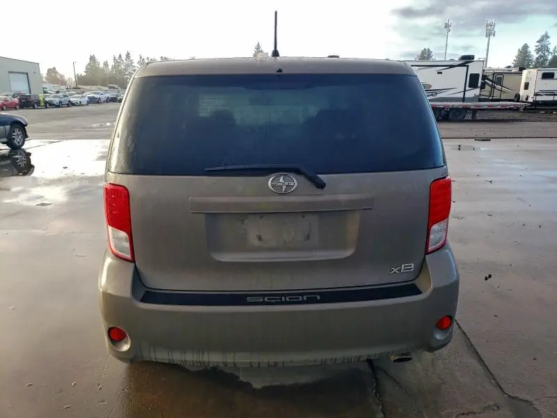 2012 TOYOTA SCION XB   