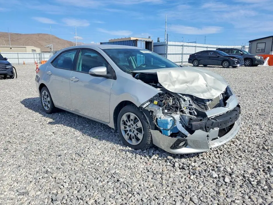 2015 TOYOTA COROLLA S  