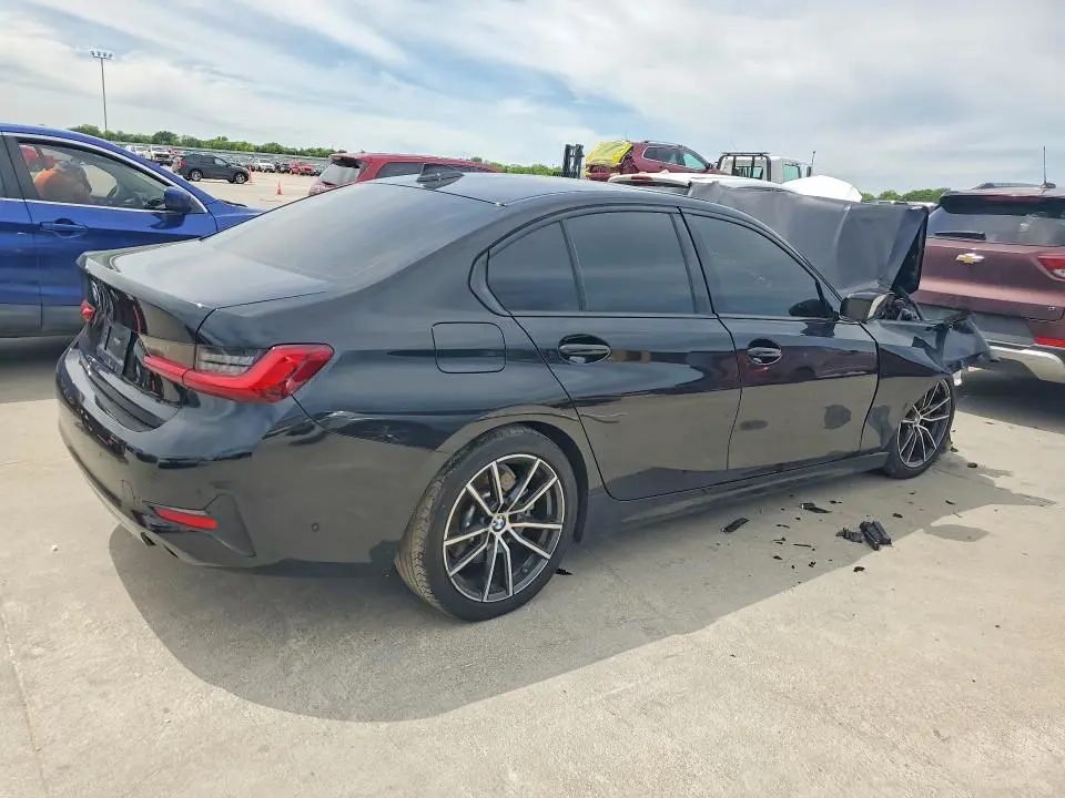 2022 BMW 330I   