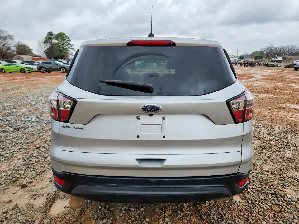 2017 FORD ESCAPE S  