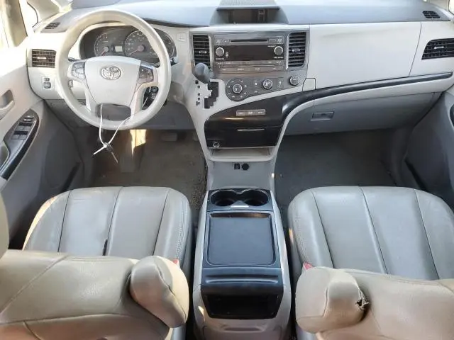 2011 TOYOTA SIENNA LE  