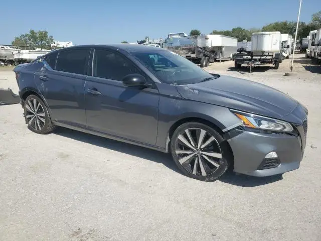 2021 NISSAN ALTIMA SR  