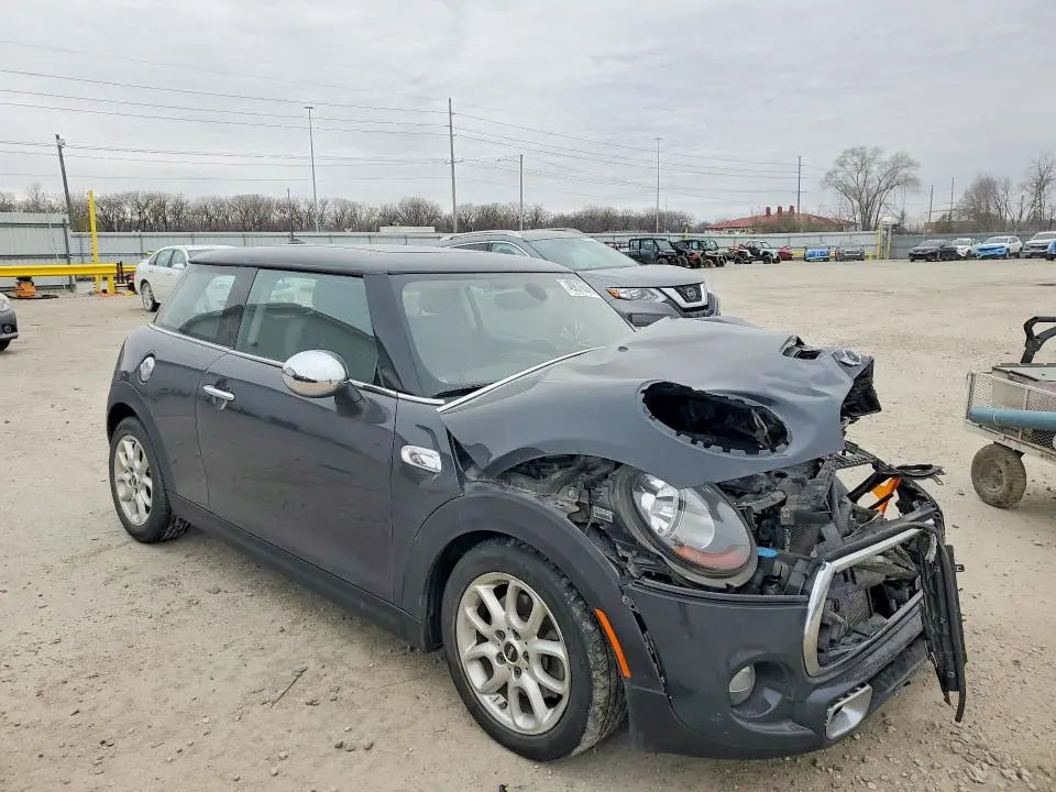 2014 MINI COOPER S  