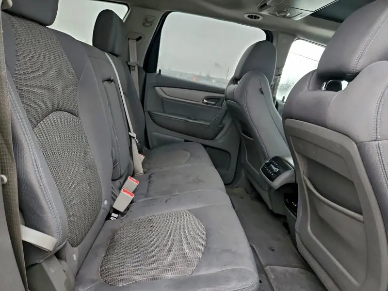 2013 CHEVROLET TRAVERSE LT  