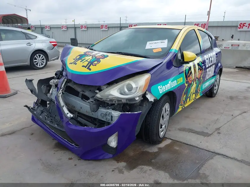 2016 TOYOTA PRIUS C TWO