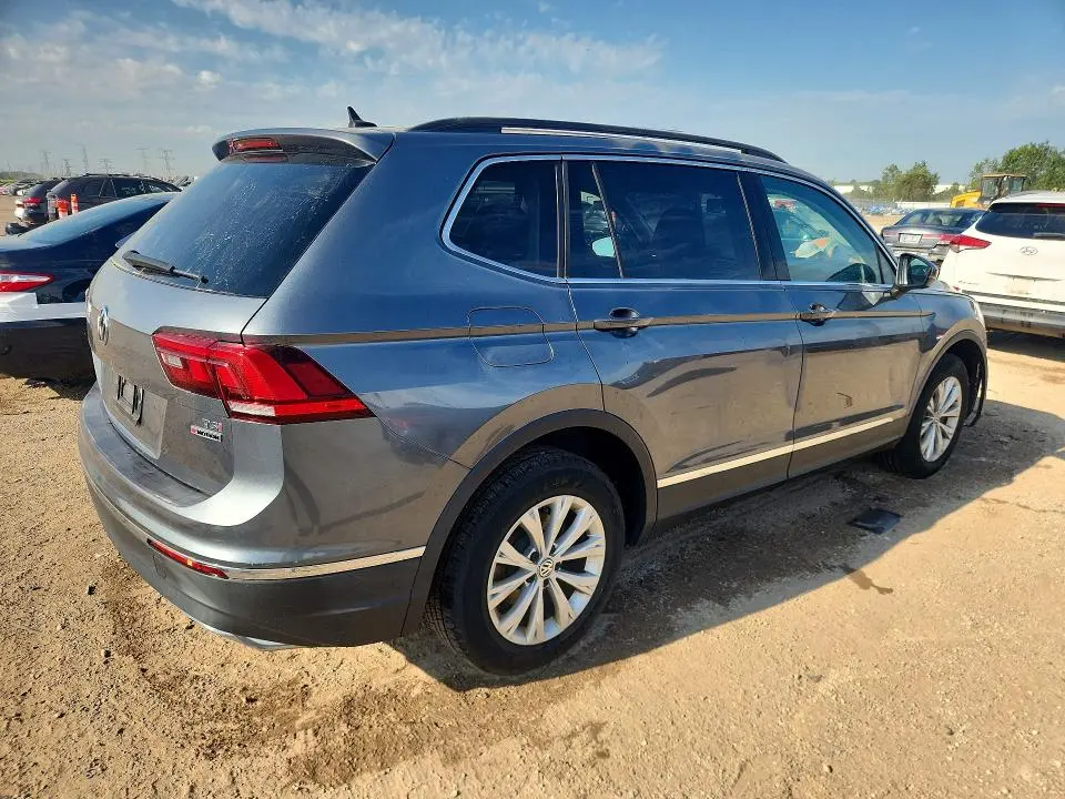 2018 VOLKSWAGEN TIGUAN SE  
