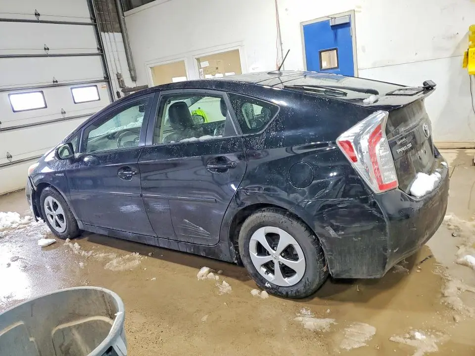 2014 TOYOTA PRIUS FOUR  