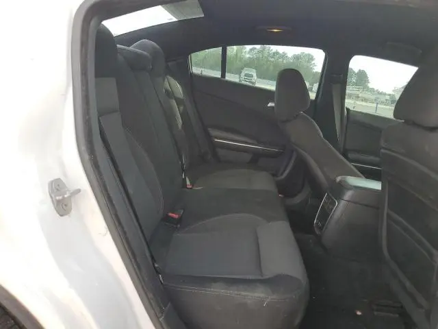 2015 DODGE CHARGER SE