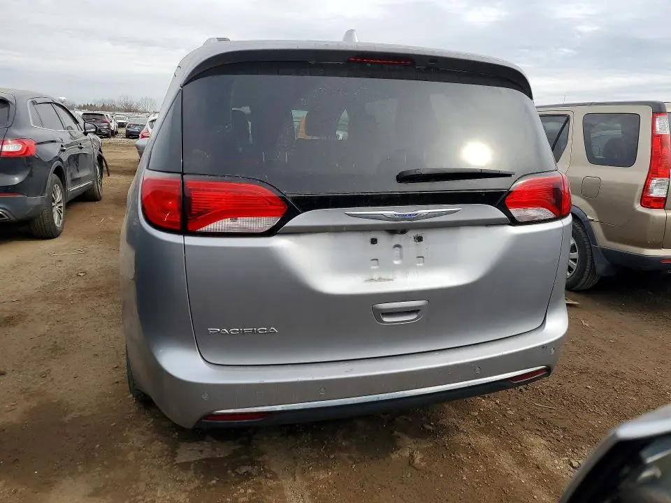 2018 CHRYSLER PACIFICA TOURING L  