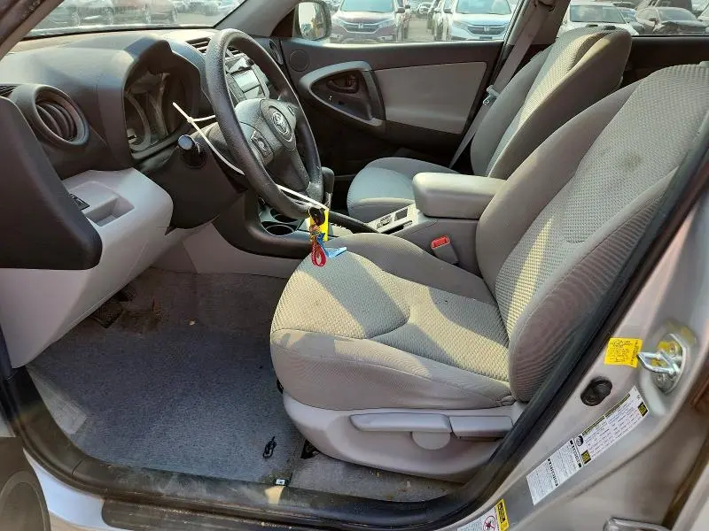 2011 TOYOTA RAV4 BASE  