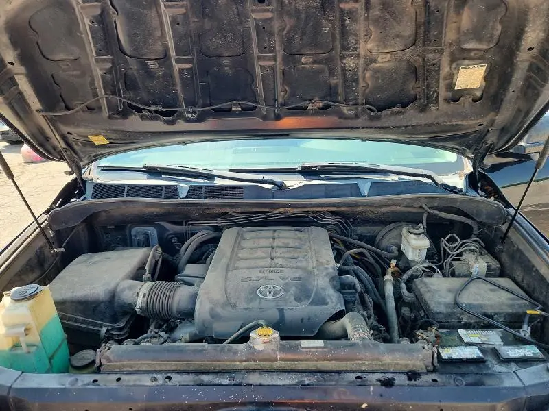 2013 TOYOTA TUNDRA DOUBLE CAB SR5  