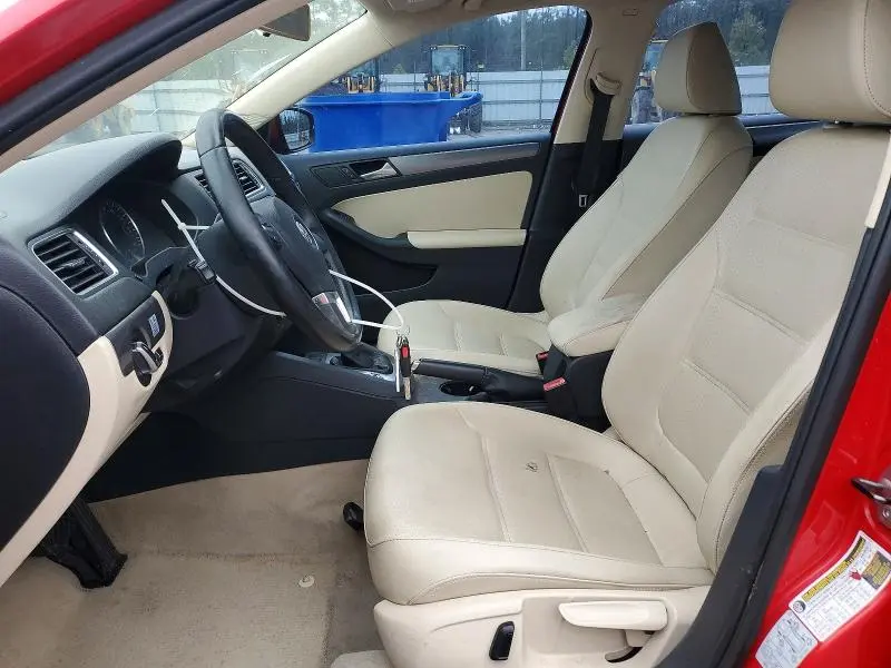 2013 VOLKSWAGEN JETTA TDI  