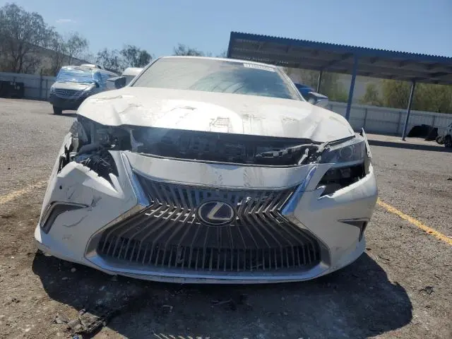 2021 LEXUS ES 300H  