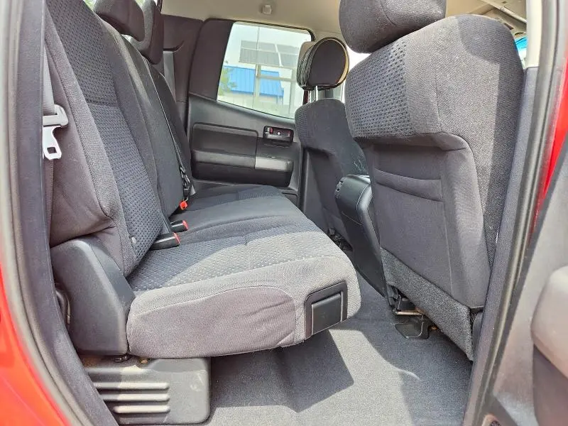 2011 TOYOTA TUNDRA DOUBLE CAB SR5  