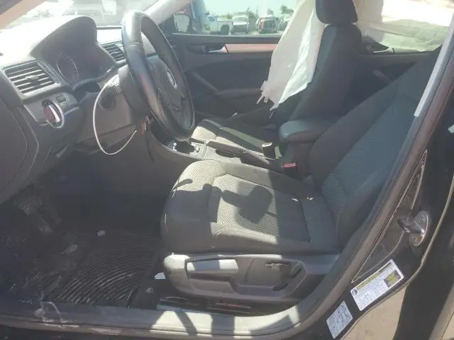 2014 VOLKSWAGEN PASSAT S  