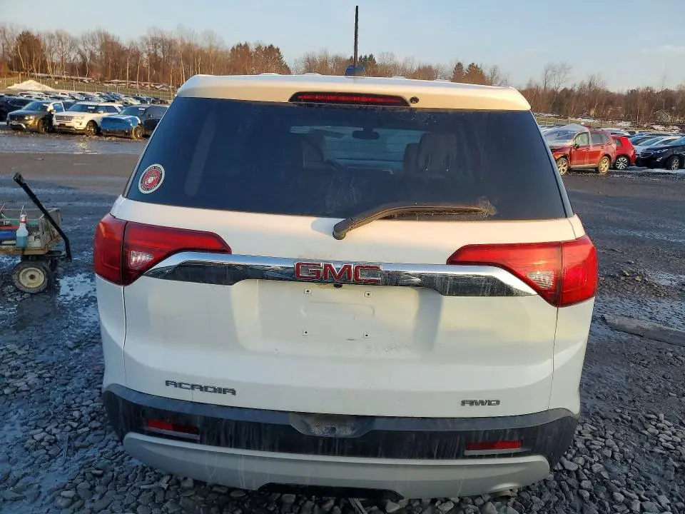 2018 GMC ACADIA SLE  