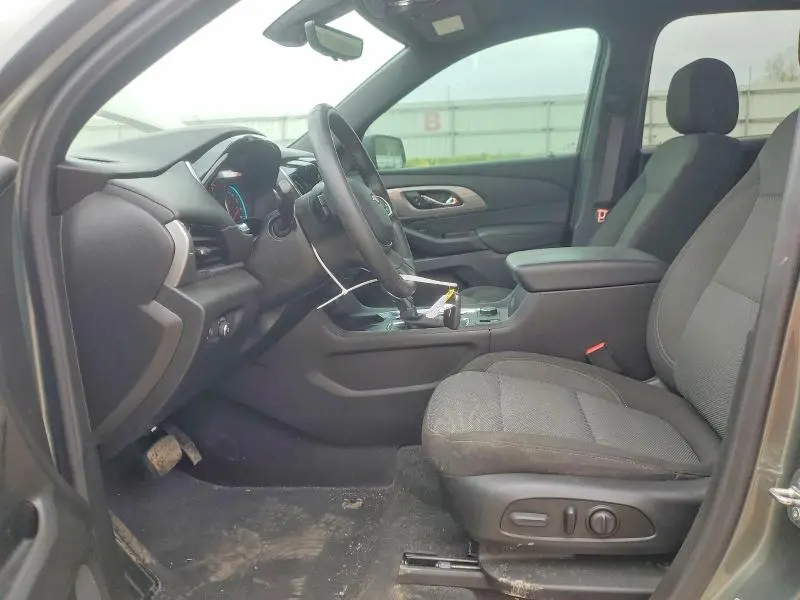 2023 CHEVROLET TRAVERSE LT  