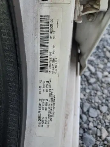 2011 CHRYSLER 200 LIMITED  